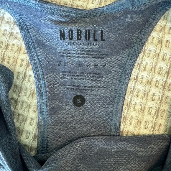 NWT NoBull Lightweight Textured Tank - Picture 4 of 6